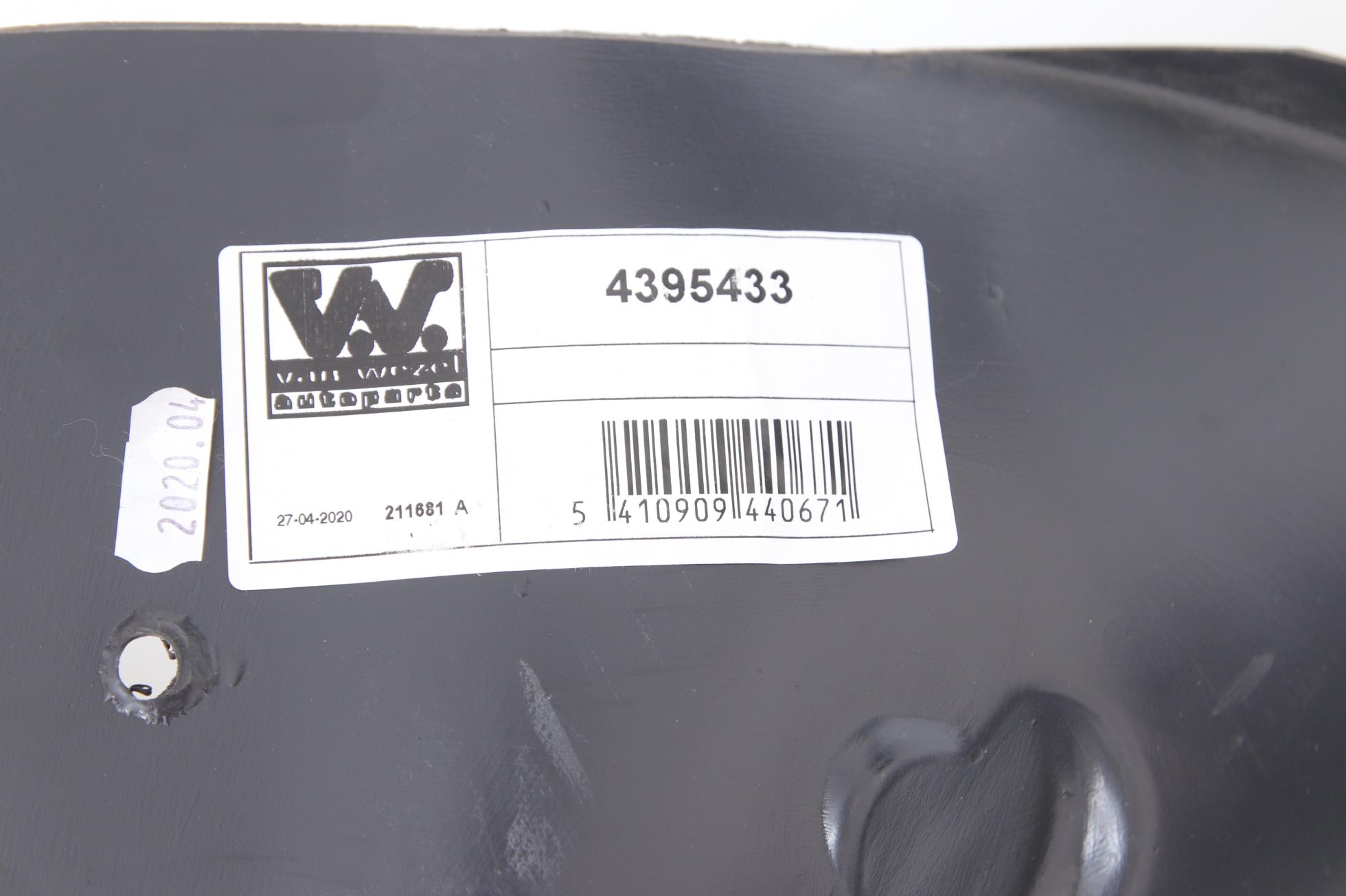 4395433 VAN WEZEL